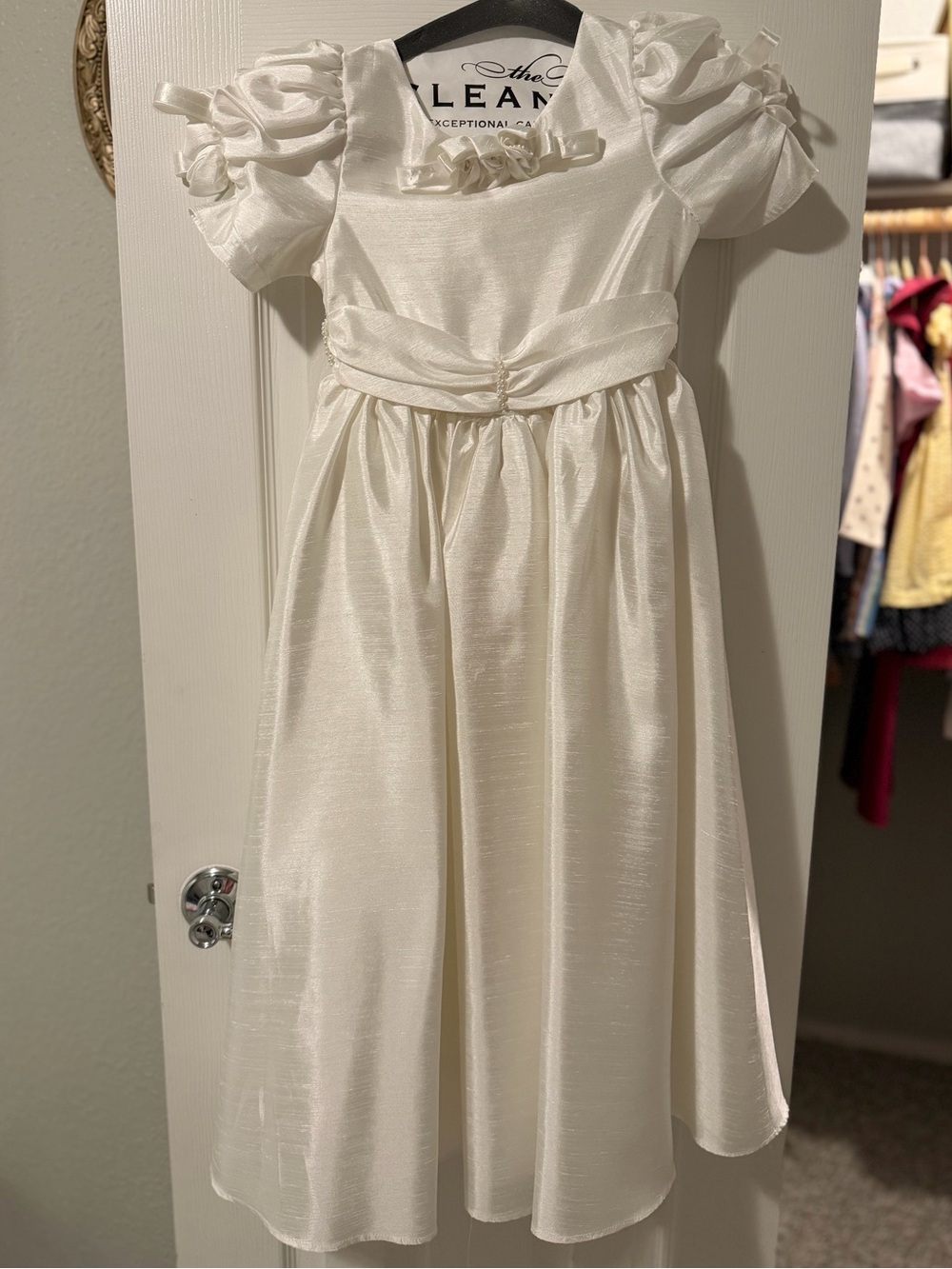 Mon Chéri Girls White Formal Dress Size 6 | Flower Girl, First Communion